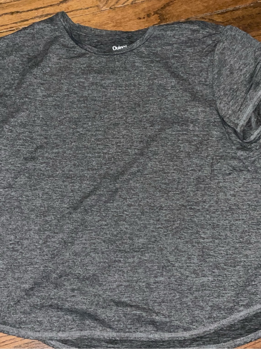Quince Women’s Dark Heather Gray Short Sleeve Crew Tee